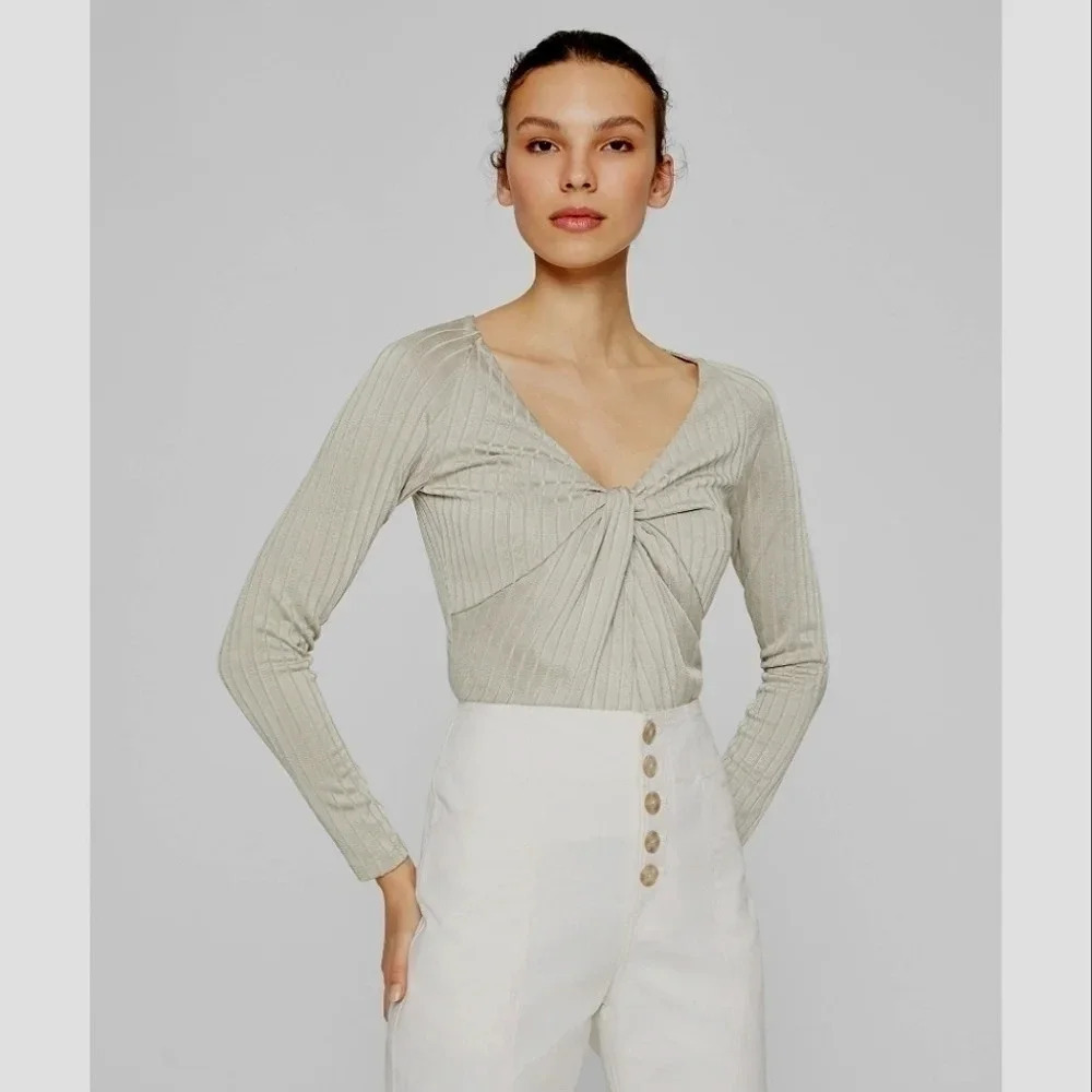 NWT Club Monaco Twist Front V Neck Ribbed Top Sweater Long Sleeve Petite Small